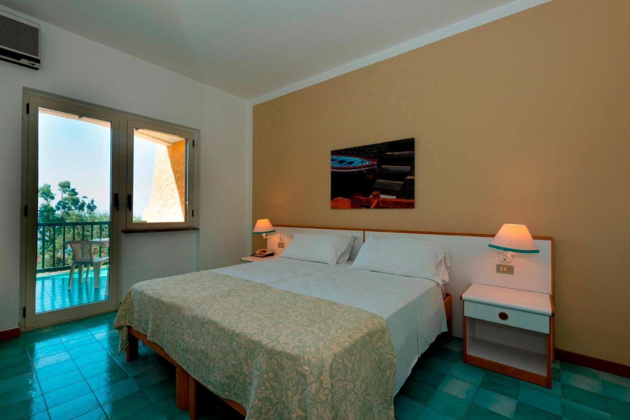 Hotel Torre Normanna Altavilla Milicia Kültér fotó