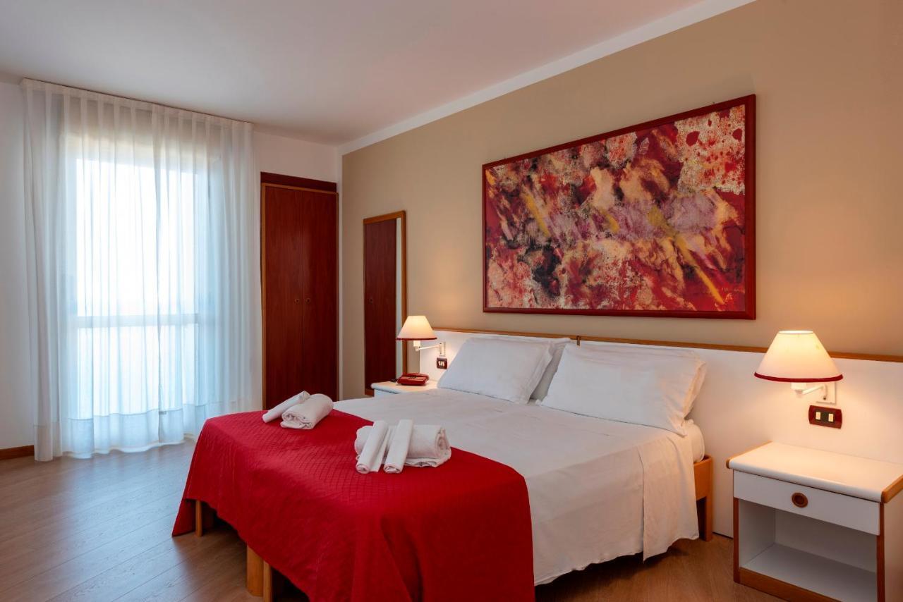 Hotel Torre Normanna Altavilla Milicia Kültér fotó